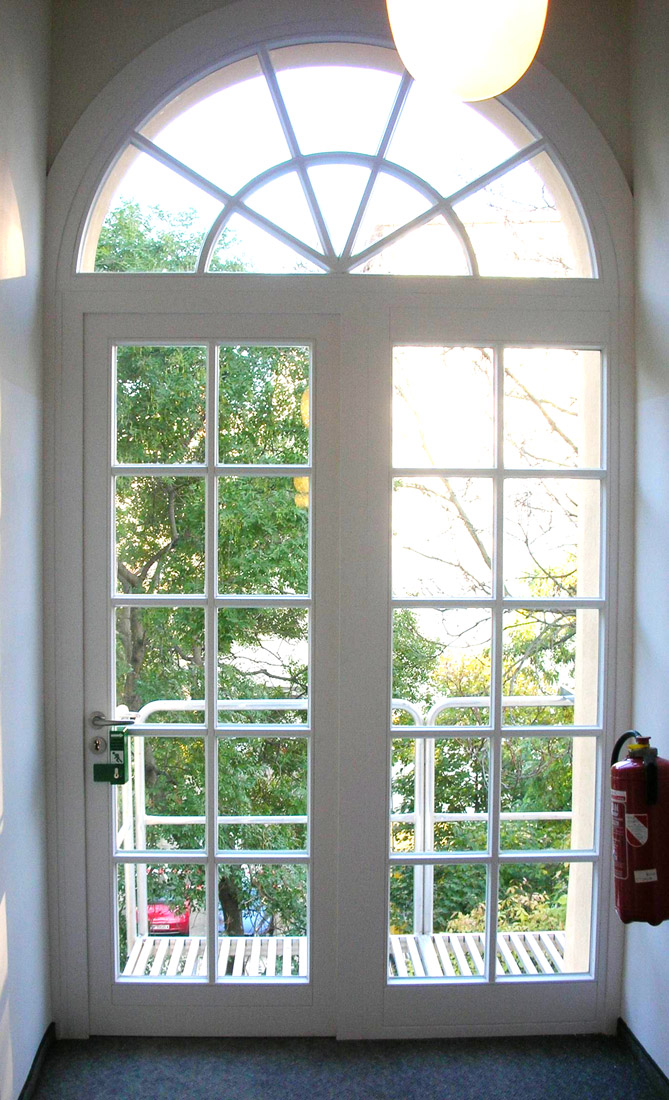 Türen im Raum Mauthausen - WÖHRER Fenster - Türen - Technik